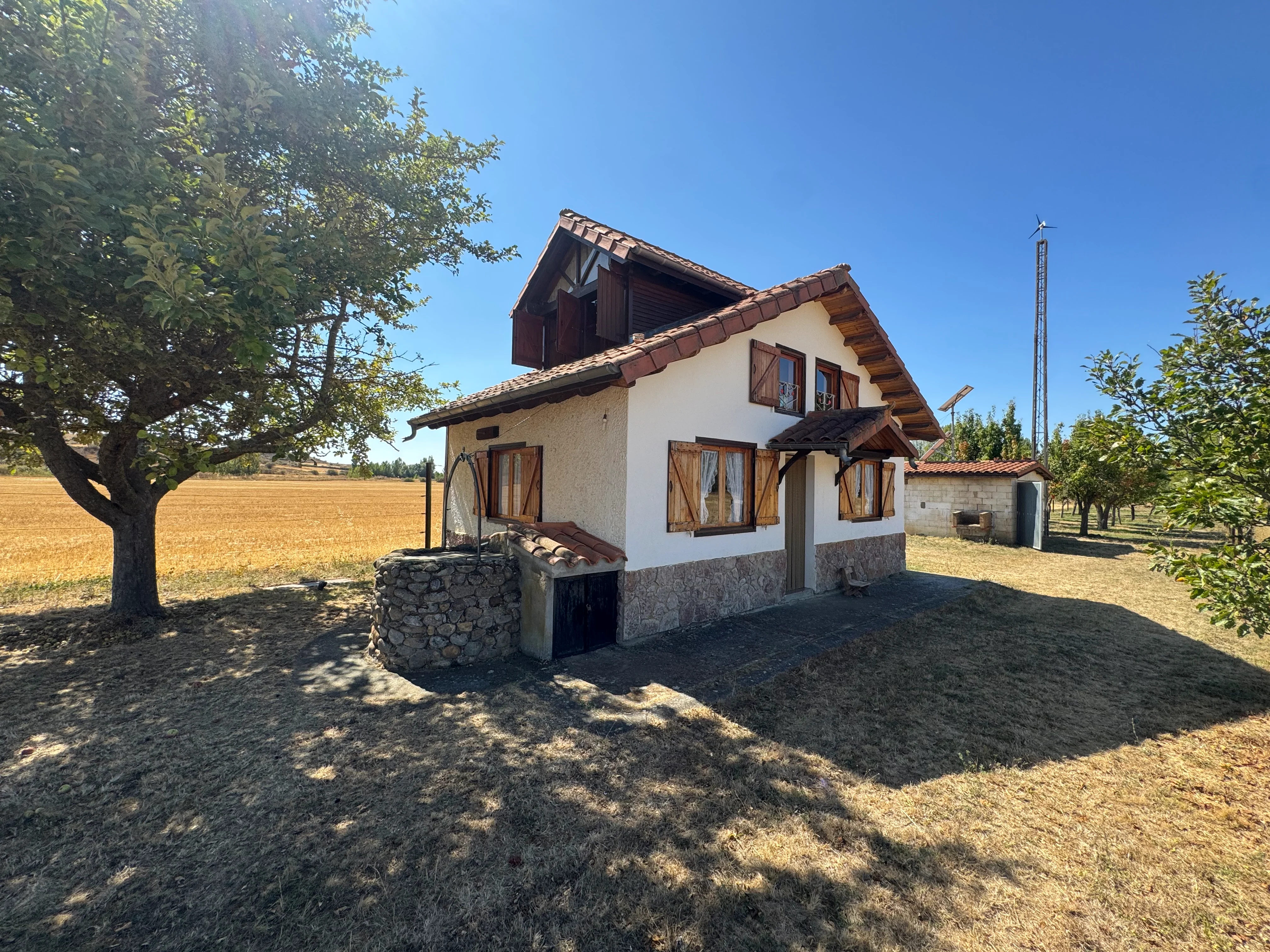 Casa de pueblo en CEA, León — foto 1