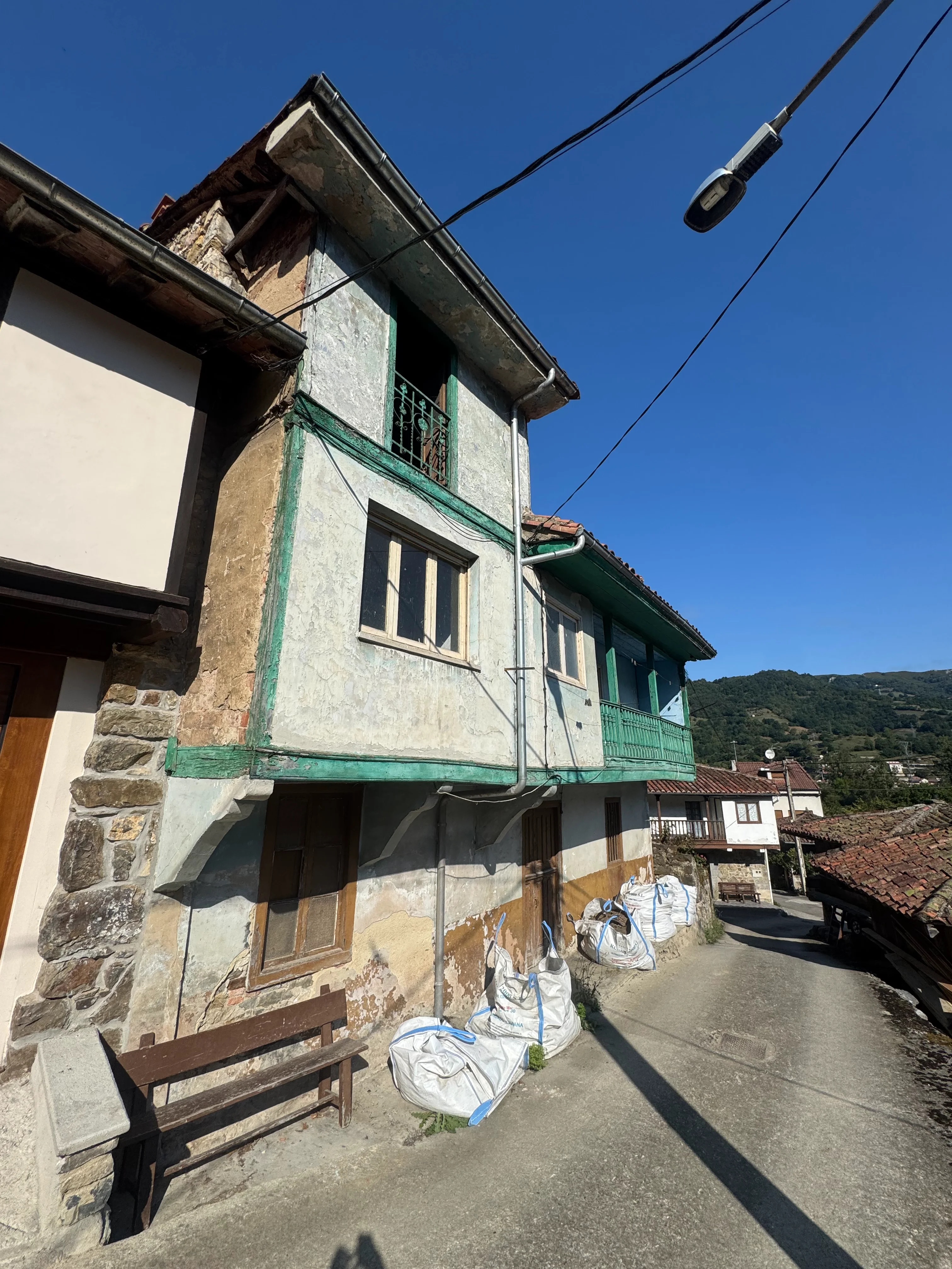Casa / Chalet en venta en Laviana — Casa en Soto de Lorío, Laviana, Asturias