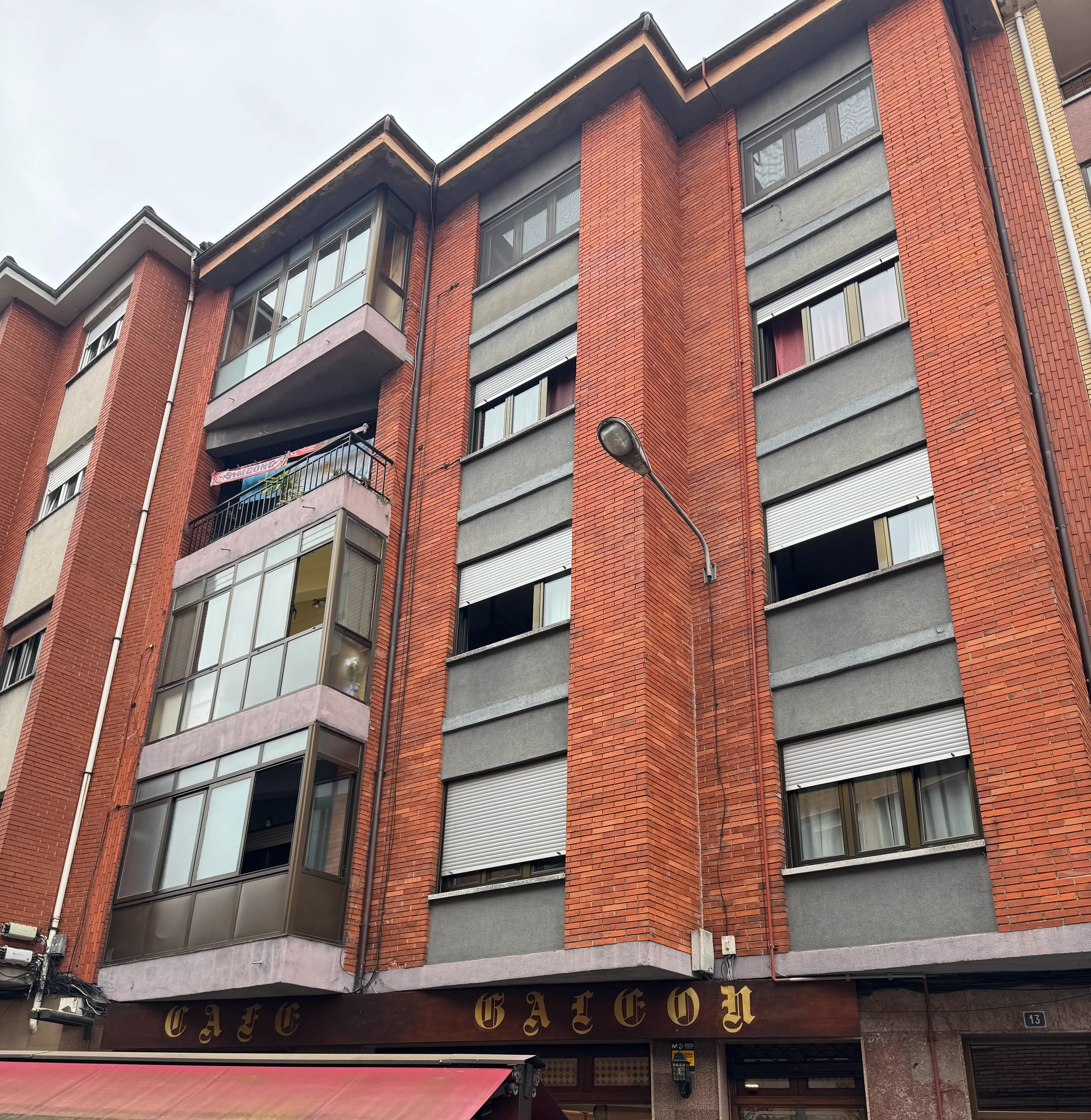 Piso en venta en Laviana — Piso en venta en el centro de Pola de Laviana